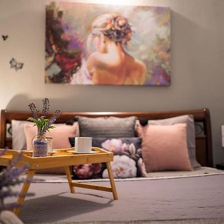 Elenis Cozy Apartment ลาริซา ภายนอก รูปภาพ